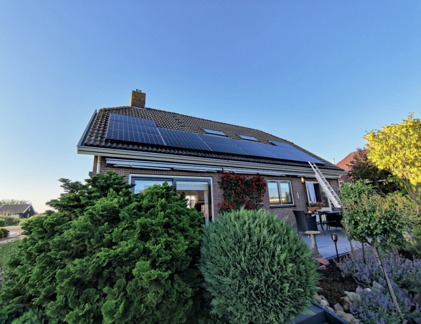 Zonnepanelen project in Bleskensgraaf